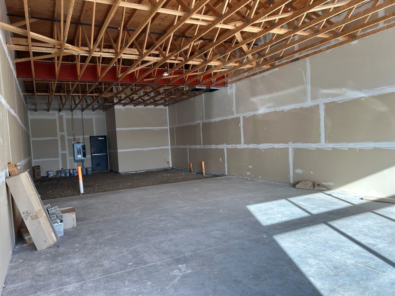 4216 W Empire Place — Shell Retail — photo 4 of 4, Sioux Falls, SD commercial real estate for lease