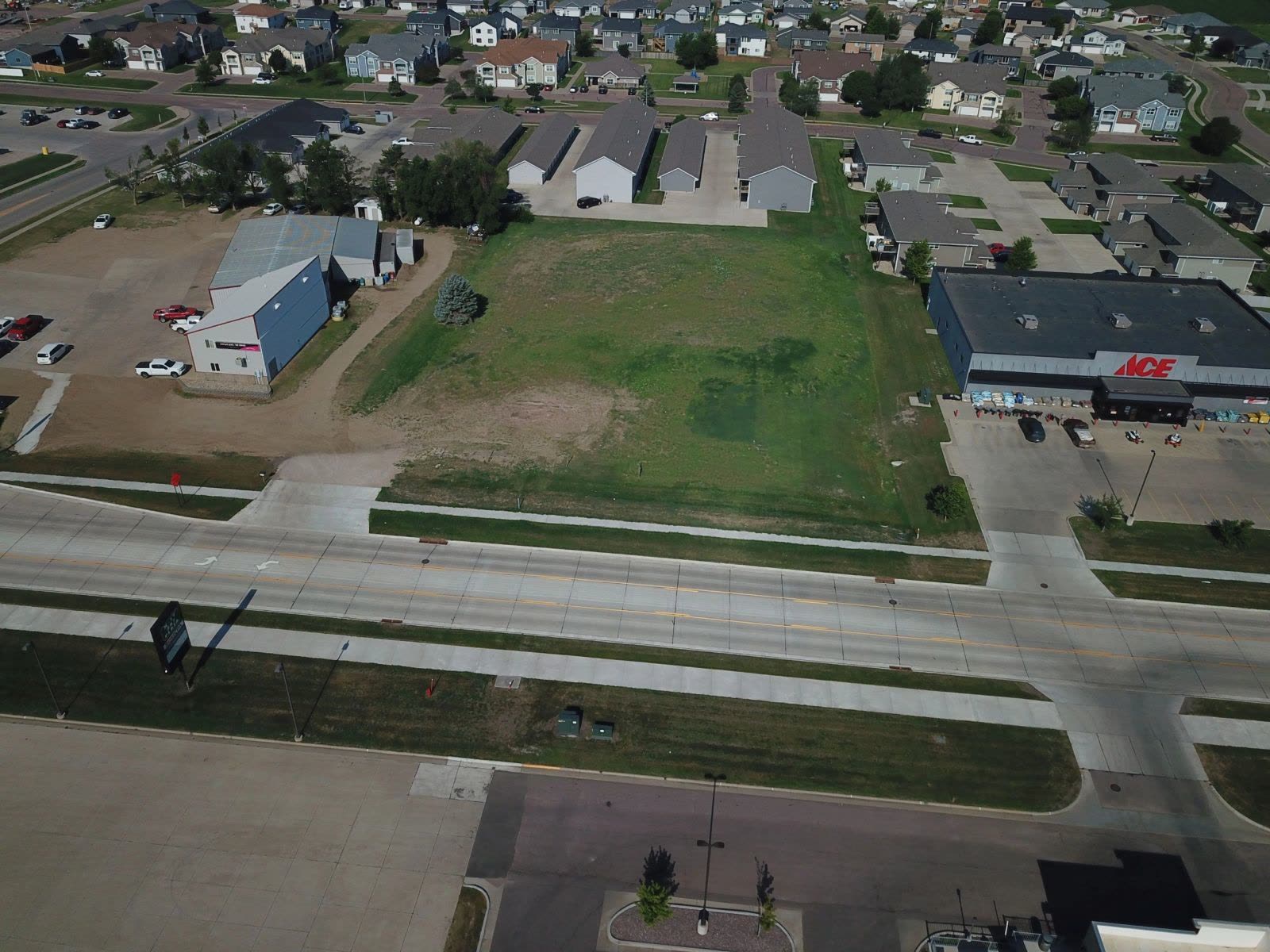 801 S Western Ave, Hartford, SD — photo 2 of 5, Hartford, SD commercial real estate for sale